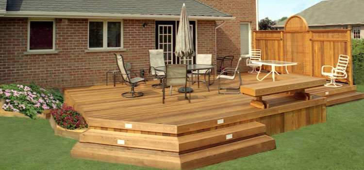 Cedar Composite Decking in Long Beach, CA